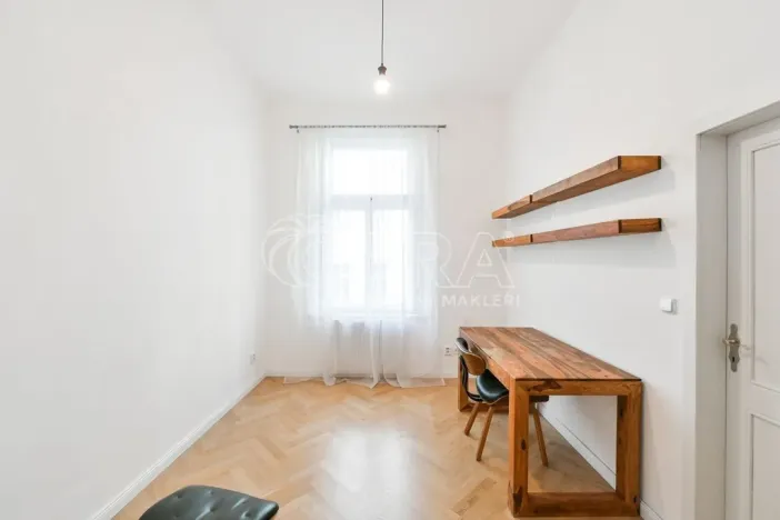 Pronájem bytu 3+kk, Praha - Žižkov, Jeronýmova, 66 m2