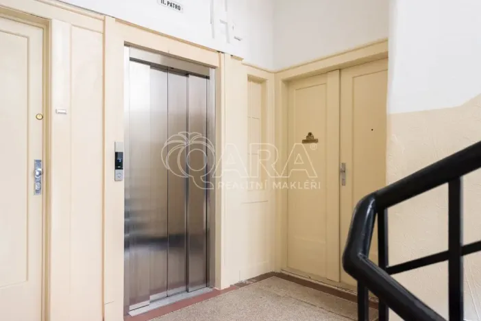 Prodej bytu 4+kk, Praha - Karlín, Pobřežní, 99 m2