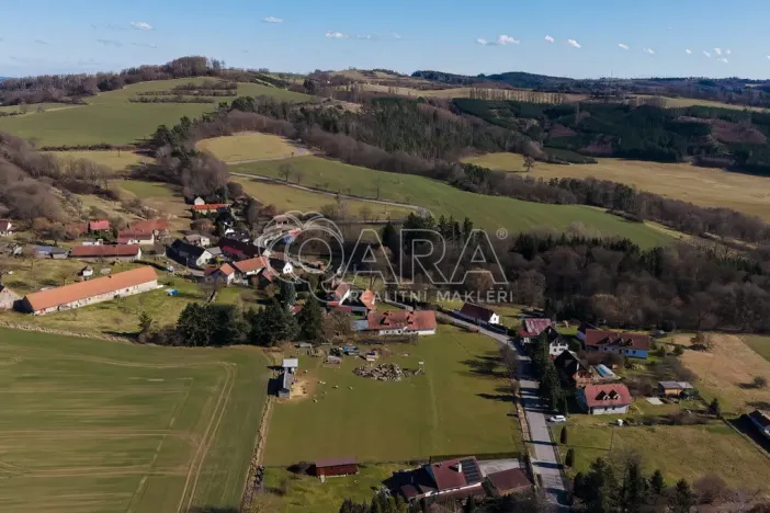 Prodej pozemku pro bydlení, Divišov - Radonice, 1500 m2