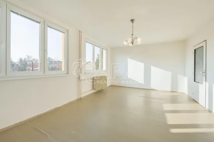 Prodej bytu 3+1, Netvořice, Sídliště II., 73 m2