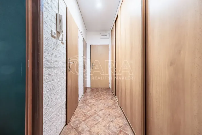 Prodej bytu 2+1, Unhošť, Komenského, 52 m2