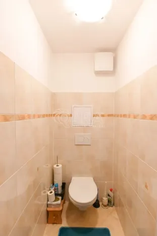 Prodej bytu 3+1, Jesenice, Platanová, 84 m2