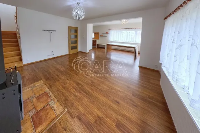 Prodej rodinného domu, Beroun - Beroun-Město, Vinařská, 215 m2