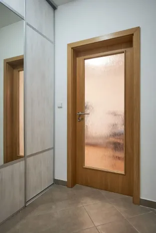 Pronájem bytu 1+kk, Praha - Zličín, Milotická, 35 m2