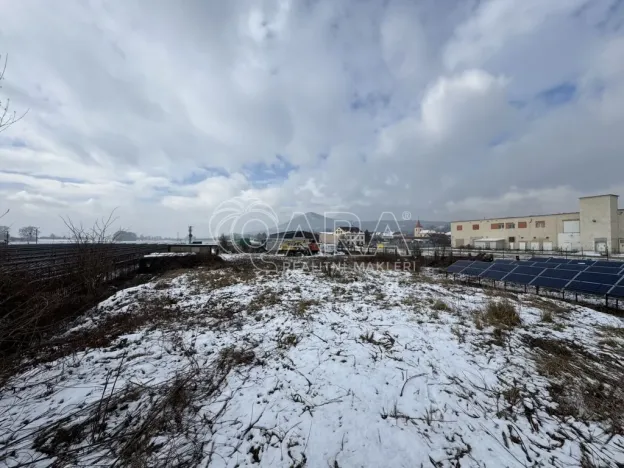 Prodej komerčního pozemku, Mlékojedy, 2769 m2