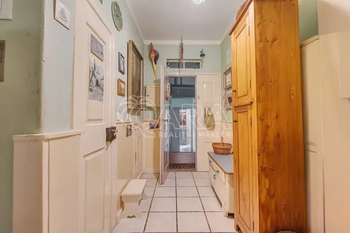 Prodej rodinného domu, Dobříš, Mírové náměstí, 450 m2