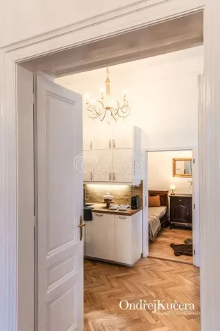 Prodej bytu 2+1, Praha - Smíchov, Janáčkovo nábřeží, 65 m2