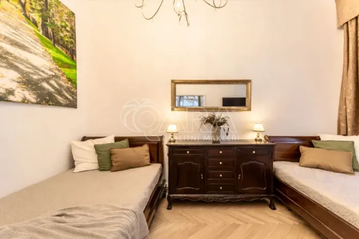 Prodej bytu 2+1, Praha - Smíchov, Janáčkovo nábřeží, 65 m2