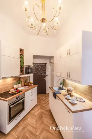 Prodej bytu 2+1, Praha - Smíchov, Janáčkovo nábřeží, 65 m2