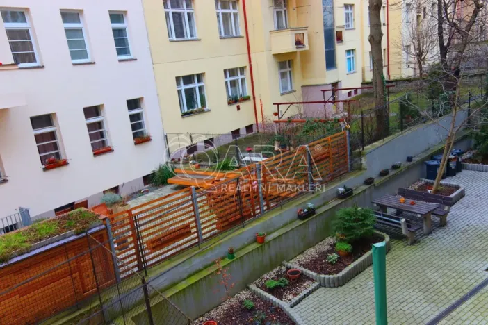 Pronájem bytu 2+kk, Praha - Dejvice, Koulova, 40 m2