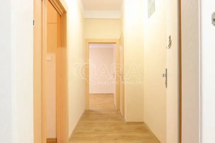 Pronájem bytu 2+kk, Praha - Dejvice, Koulova, 40 m2