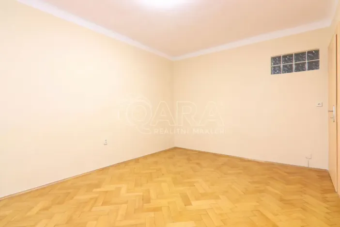 Pronájem bytu 2+kk, Praha - Dejvice, Koulova, 40 m2