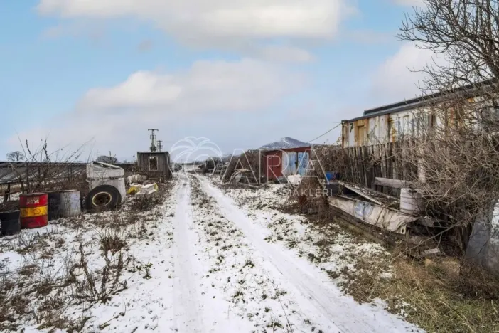 Prodej komerčního pozemku, Mlékojedy, 3769 m2