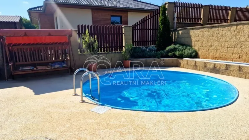 Prodej rodinného domu, Okrouhlo, 140 m2