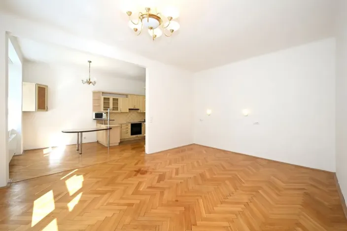 Pronájem bytu 1+kk, Praha - Holešovice, Janovského, 50 m2