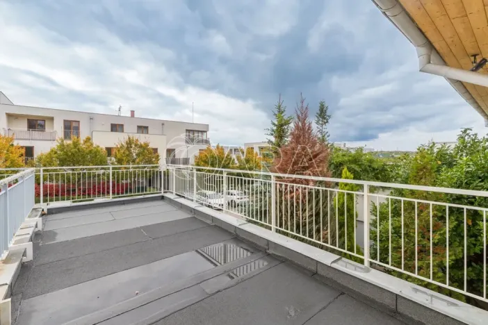 Prodej rodinného domu, Zbuzany, Lomená, 162 m2