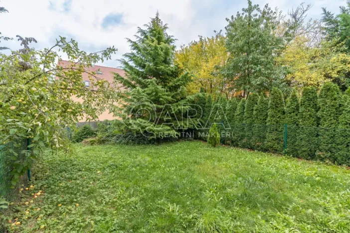 Prodej rodinného domu, Zbuzany, Lomená, 162 m2