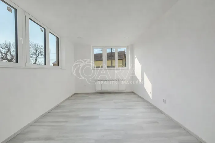 Prodej rodinného domu, Drhovy, 340 m2