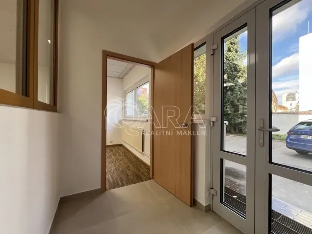Pronájem kanceláře, Praha - Krč, Nová cesta, 122 m2