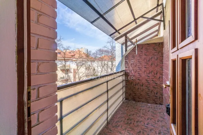 Pronájem bytu 2+kk, Praha - Nusle, Táborská, 57 m2