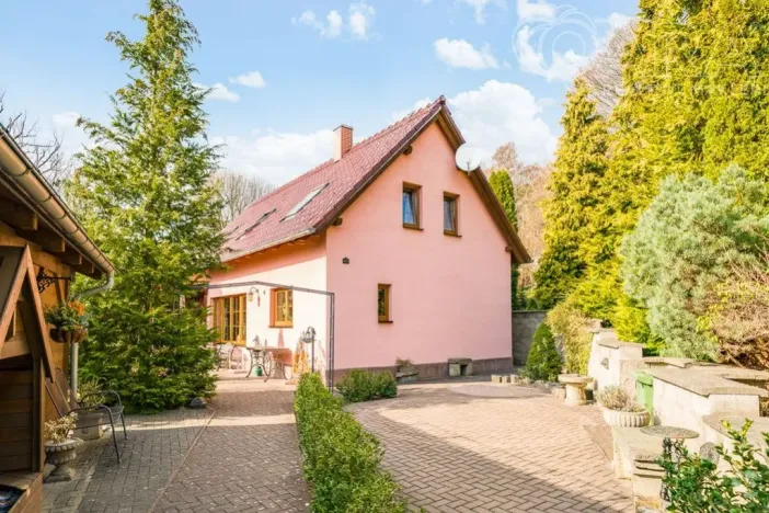 Prodej rodinného domu, Česká Kamenice, Máchova, 139 m2