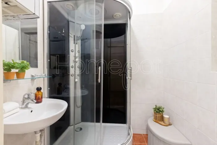 Prodej bytu 1+1, Praha - Holešovice, Jirečkova, 53 m2