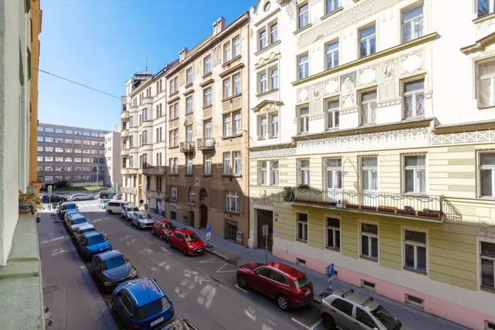 Prodej bytu 1+1, Praha - Holešovice, Jirečkova, 53 m2