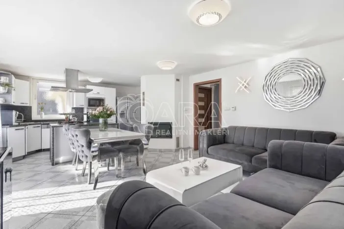 Prodej rodinného domu, Průhonice, U Cihelny, 200 m2