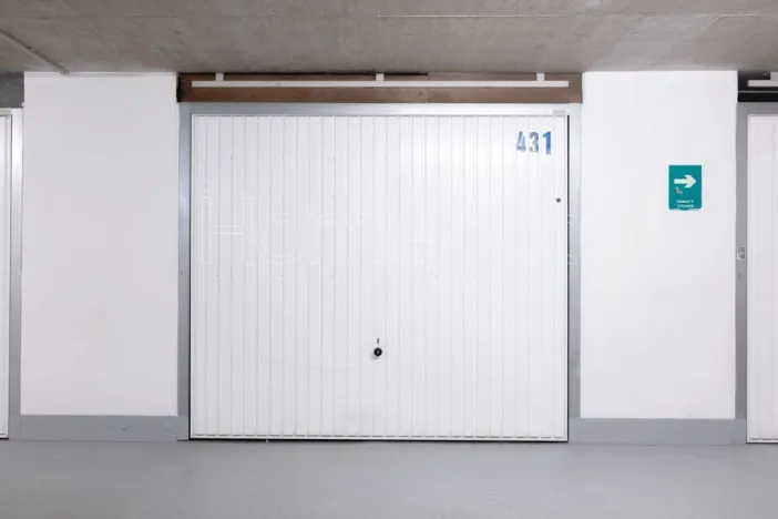 Prodej garáže, Praha - Smíchov, Tomkova, 19 m2