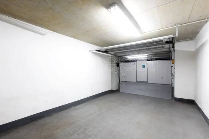 Prodej garáže, Praha - Smíchov, Tomkova, 19 m2