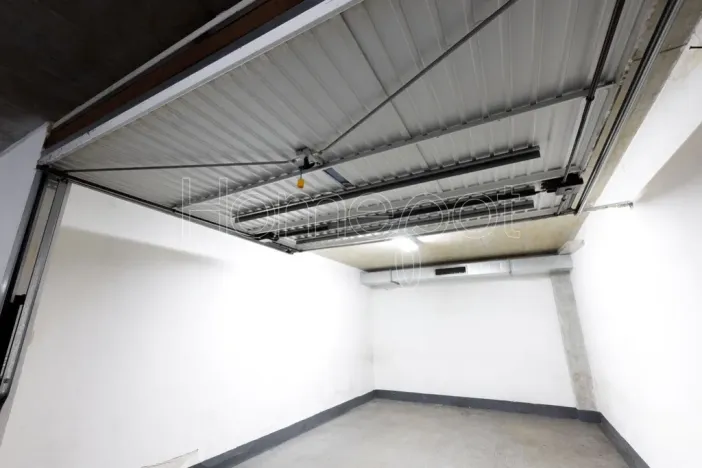 Prodej garáže, Praha - Smíchov, Tomkova, 19 m2