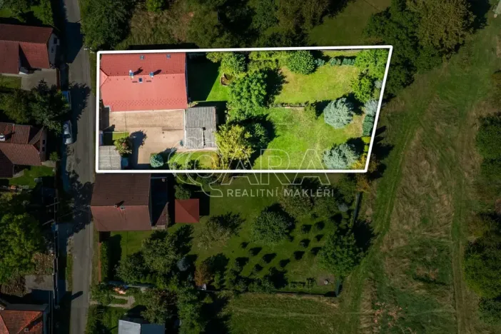 Prodej rodinného domu, Velký Chlumec, 97 m2