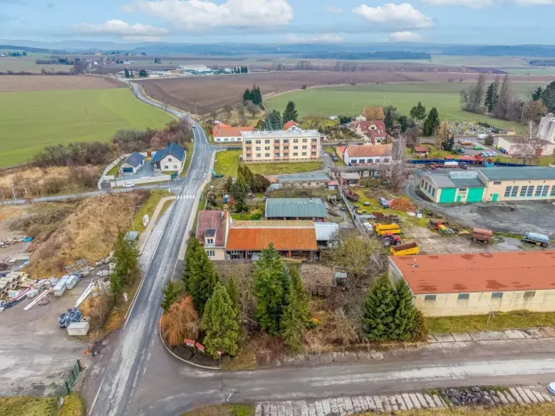 Prodej pozemku pro bydlení, Hořiněves, 770 m2