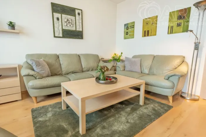 Pronájem bytu 3+1, Praha - Strašnice, Průběžná, 78 m2