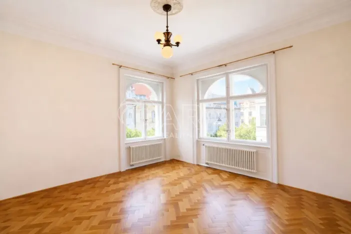 Pronájem bytu 4+1, Praha - Josefov, Pařížská, 151 m2