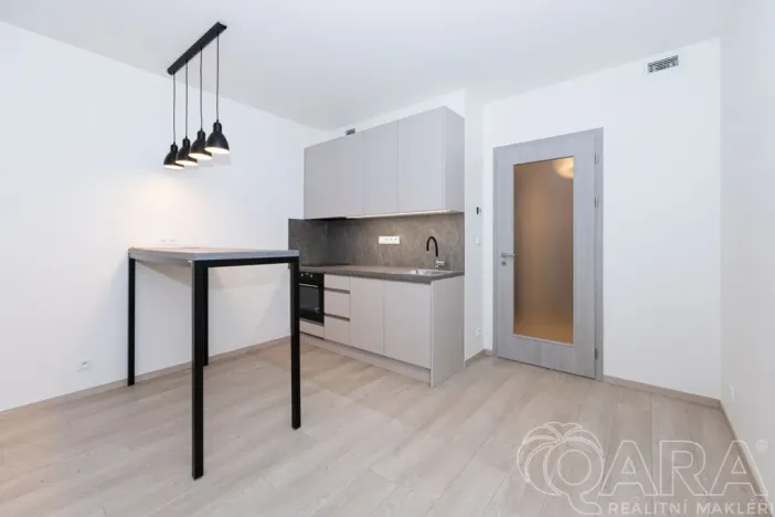 Prodej bytu 1+kk, Praha - Hloubětín, Poděbradská, 32 m2