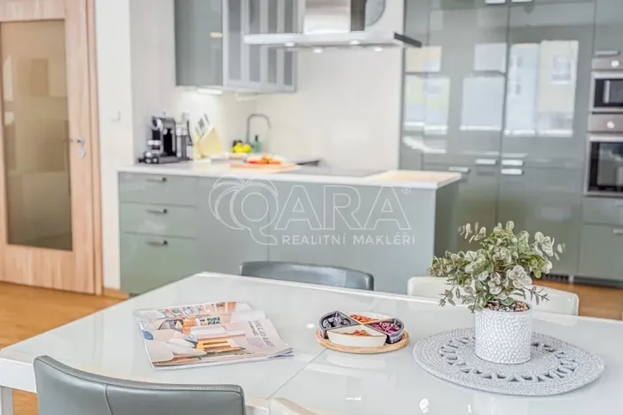 Prodej bytu 3+kk, Praha - Hlubočepy, Voskovcova, 88 m2