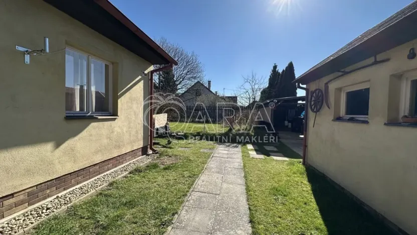 Pronájem rodinného domu, Komárov, Sadová, 50 m2