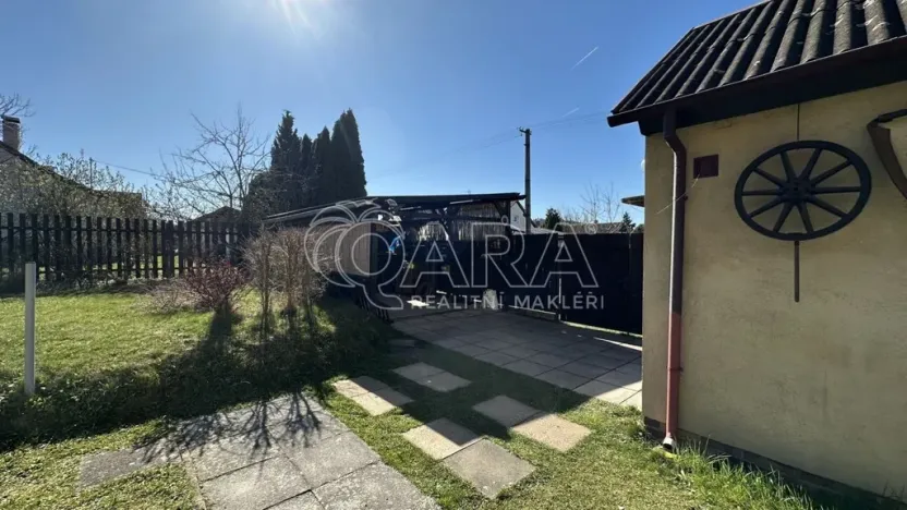 Pronájem rodinného domu, Komárov, Sadová, 50 m2