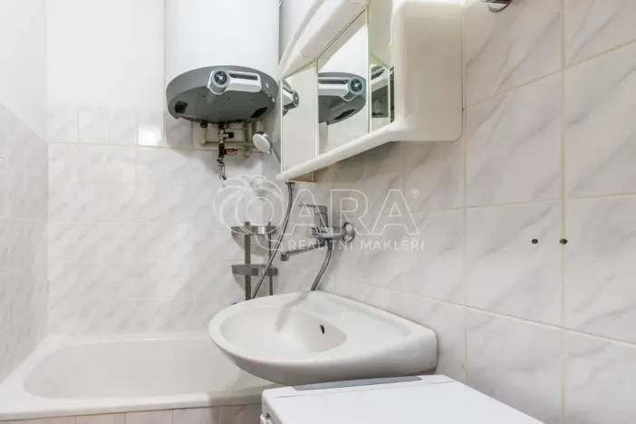 Pronájem bytu 2+kk, Praha - Braník, Pod vinohradem, 38 m2