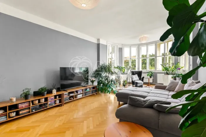 Prodej komerční nemovitosti, Nižbor, Nad Sklárnou, 747 m2