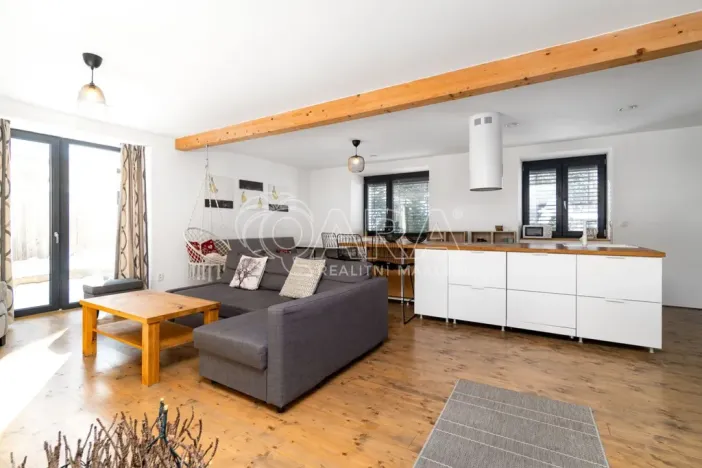 Pronájem rodinného domu, Frenštát pod Radhoštěm, Rožnovská, 208 m2