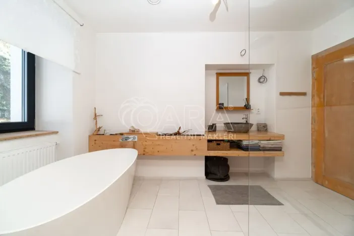 Pronájem rodinného domu, Frenštát pod Radhoštěm, Rožnovská, 208 m2