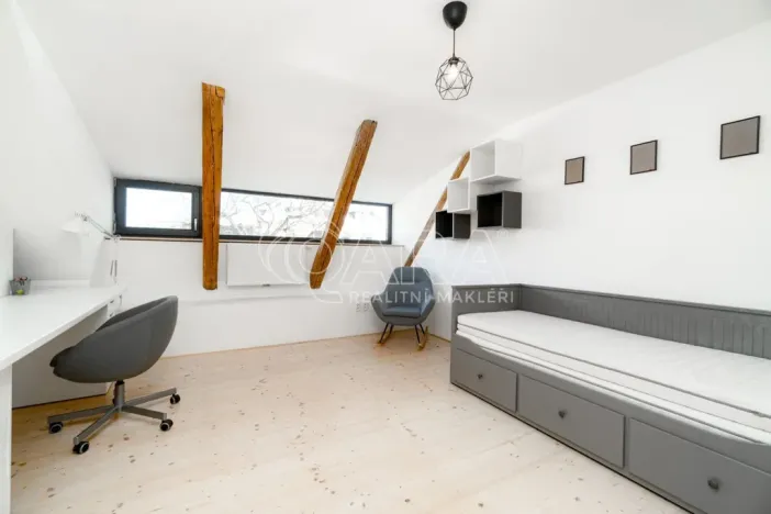 Pronájem rodinného domu, Frenštát pod Radhoštěm, Rožnovská, 208 m2