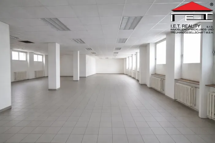 Pronájem obchodního prostoru, Ostrava, 28. října, 430 m2