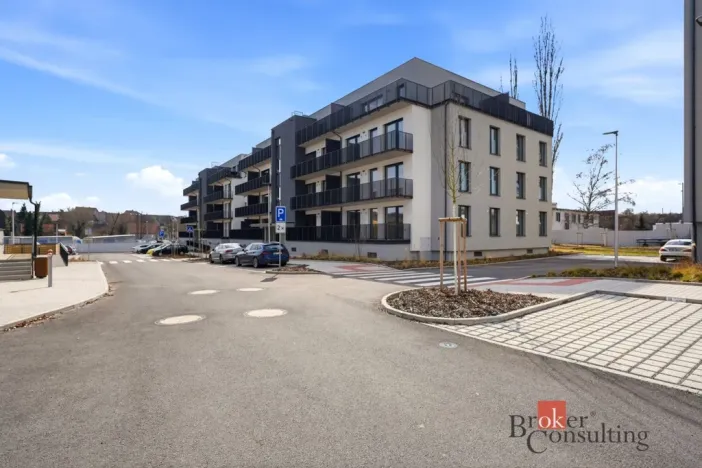Prodej bytu 3+kk, Kladno - Dubí, Ke křížku, 74 m2