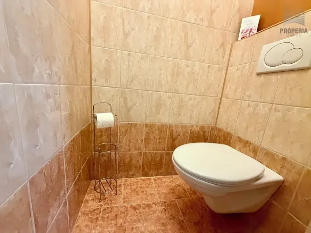 Pronájem bytu 3+1, Hrušovany u Brna, Sídliště, 72 m2