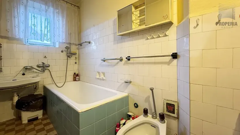 Prodej rodinného domu, Předklášteří, 238 m2