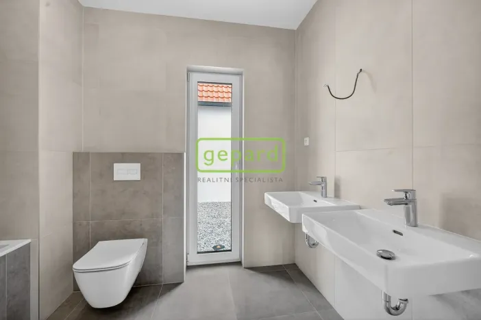 Prodej rodinného domu, Drahelčice, 157 m2