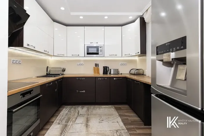 Pronájem bytu 4+1, Pardubice, Erno Košťála, 87 m2